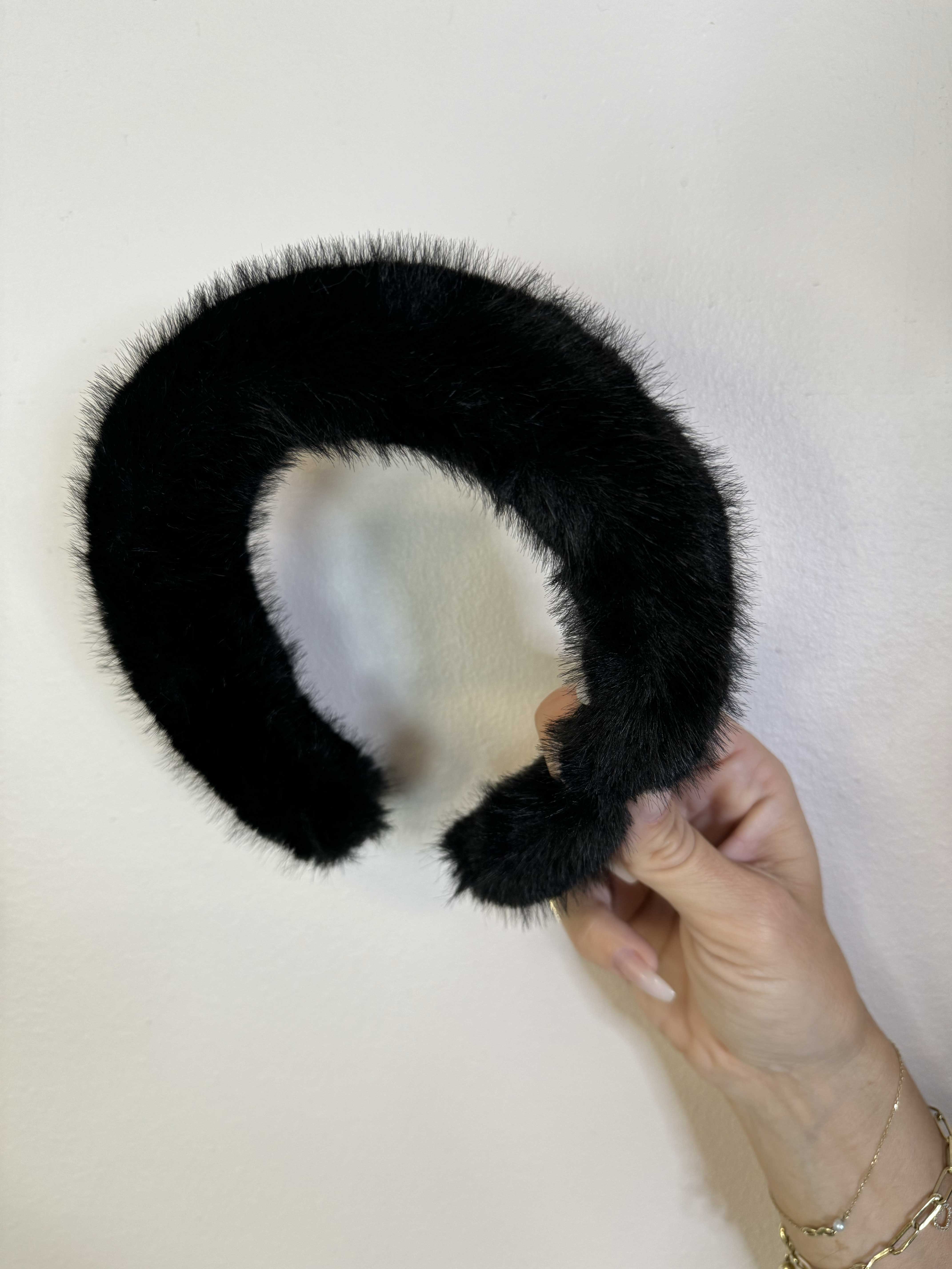 Bloom - Hårband med fuskpäls